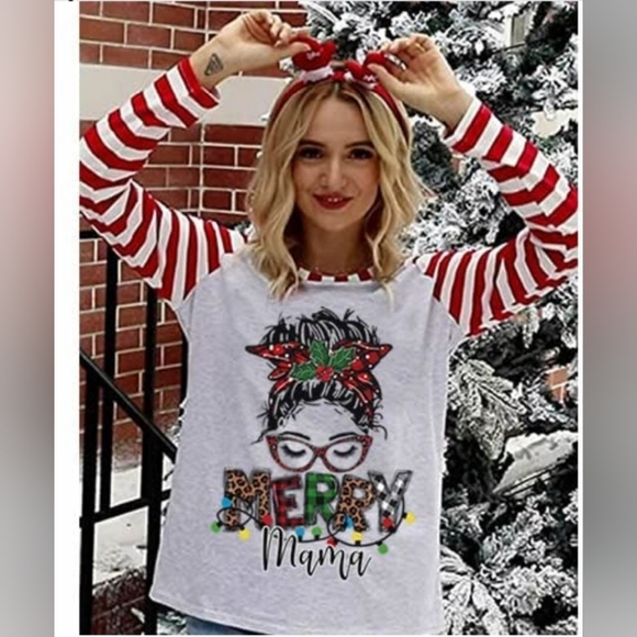 Tops - Christmas tshirt